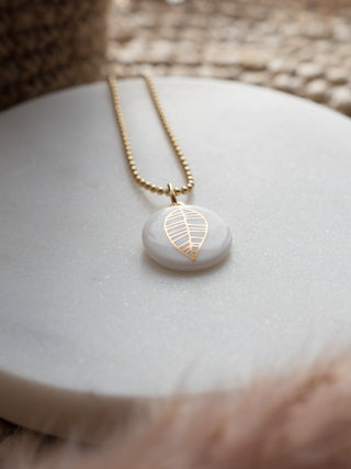 Necklace Umbel Gold & White