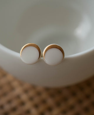 Boucles d'oreilles Luna dorées et blanches