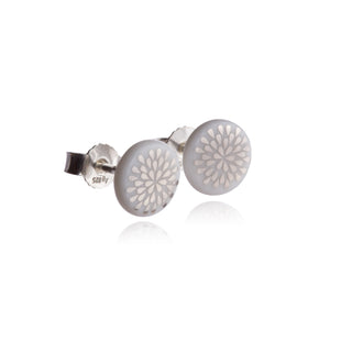 Boucles d'oreilles puces goutte argent &amp; blanc