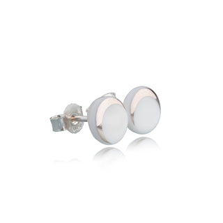 Boucles d'oreilles clous Luna argent &amp; blanc