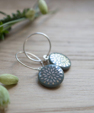 Boucles d'oreilles pissenlit argent &amp; blanc 